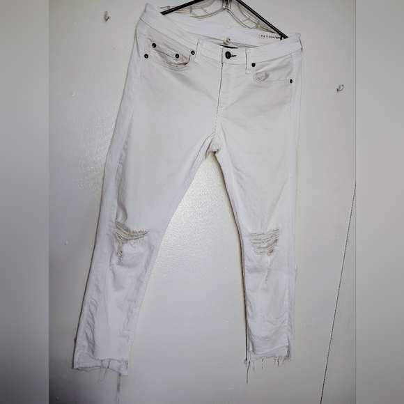 Rag & Bone Dre Capri White Distressed Women's Jeans, Frayed, Stretch, sz 28. - Picture 5 of 16